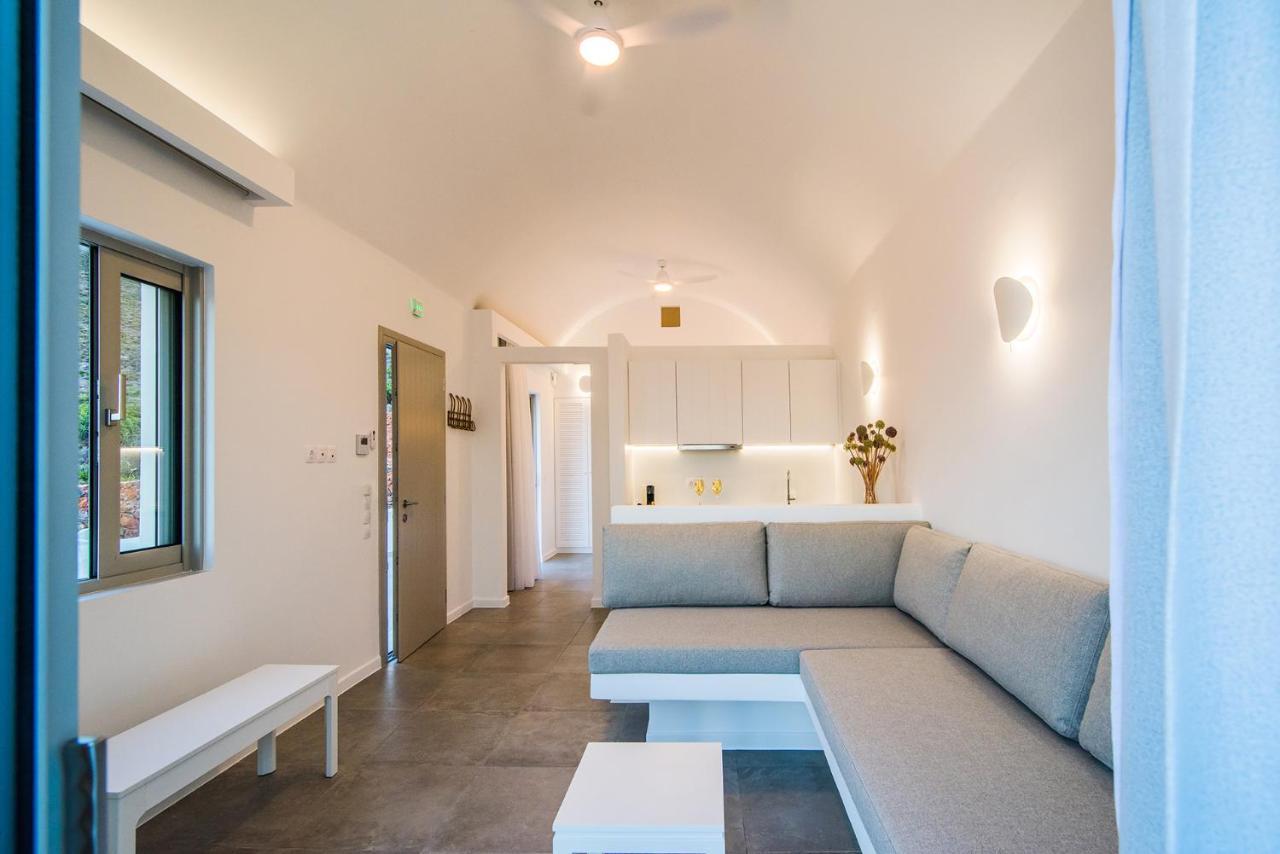 Makri Kythera Luxury - Private Pool Or Hot Tub *