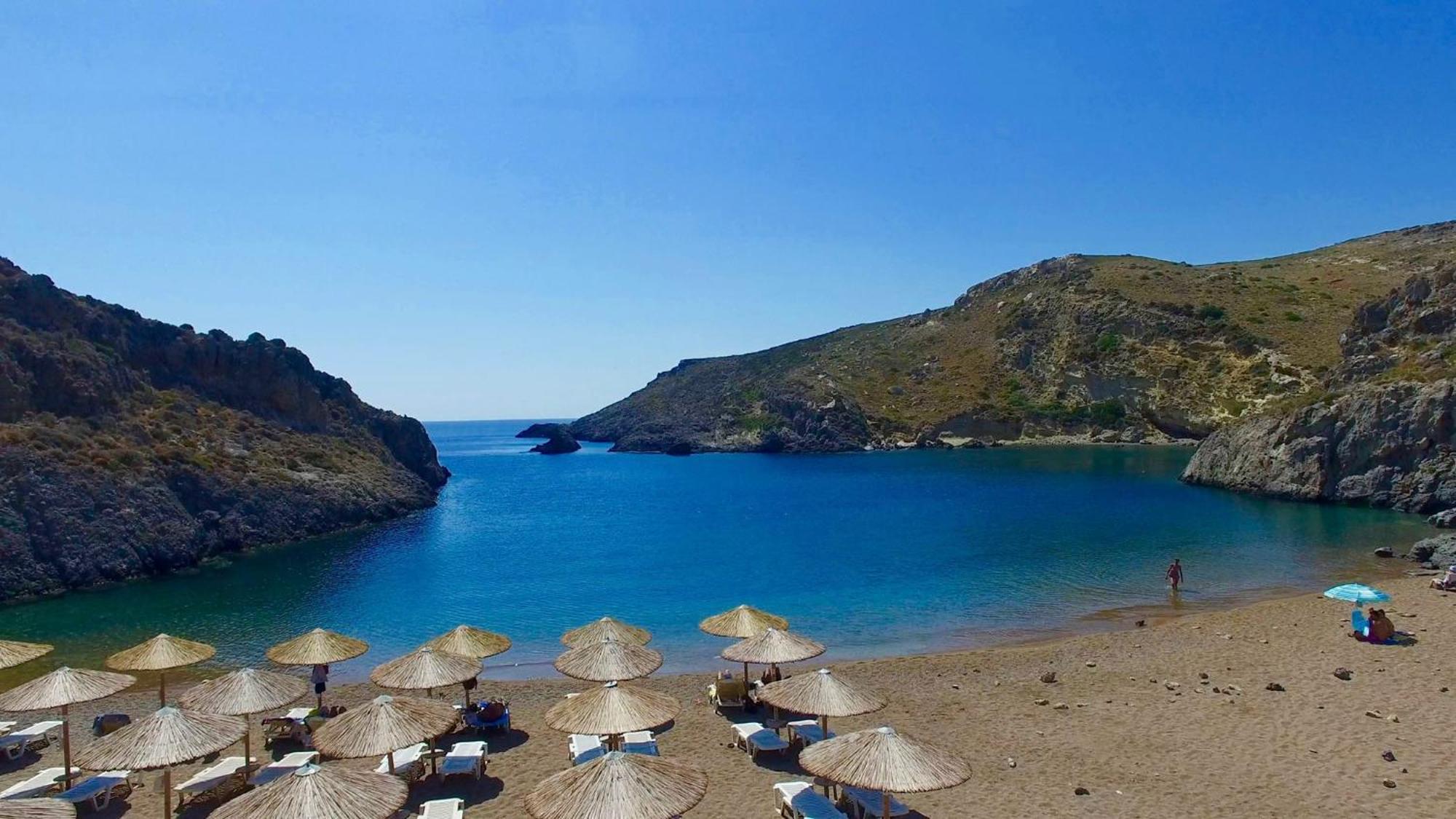 Makri Kythera Luxury - Private Pool Or Hot Tub Apartment