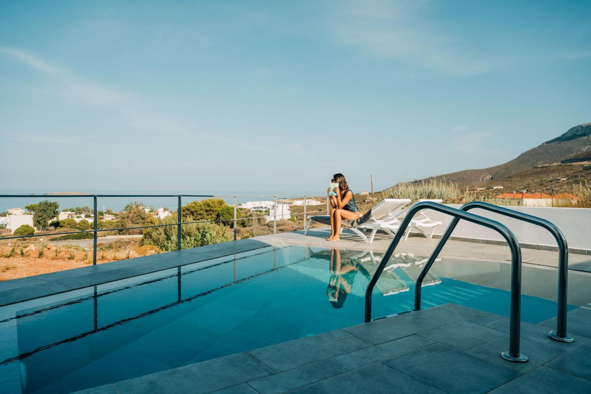 Apartment Makri Kythera Luxury - Private Pool Or Hot Tub *