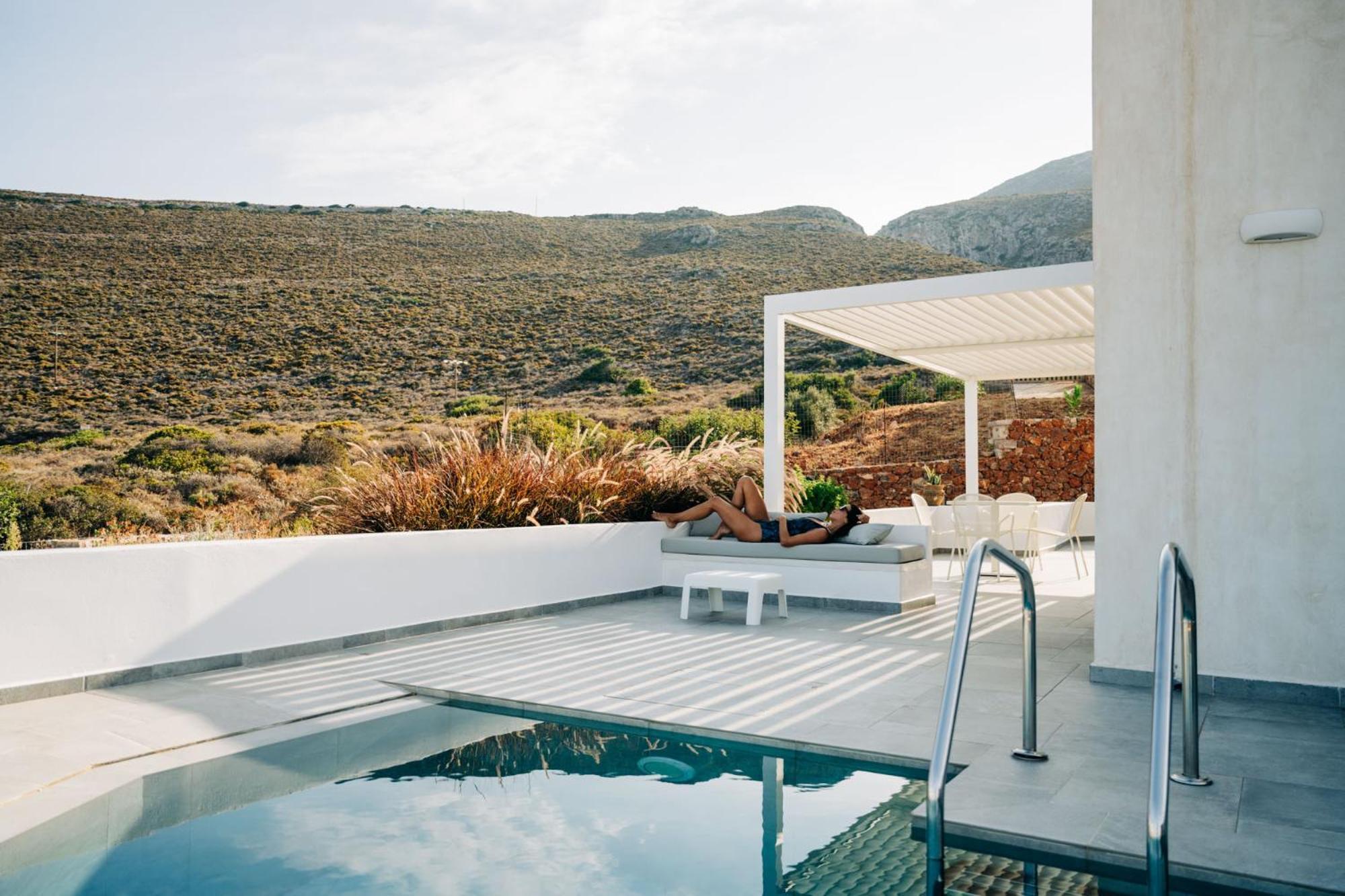 Makri Kythera Luxury - Private Pool Or Hot Tub Apartment Diakofti