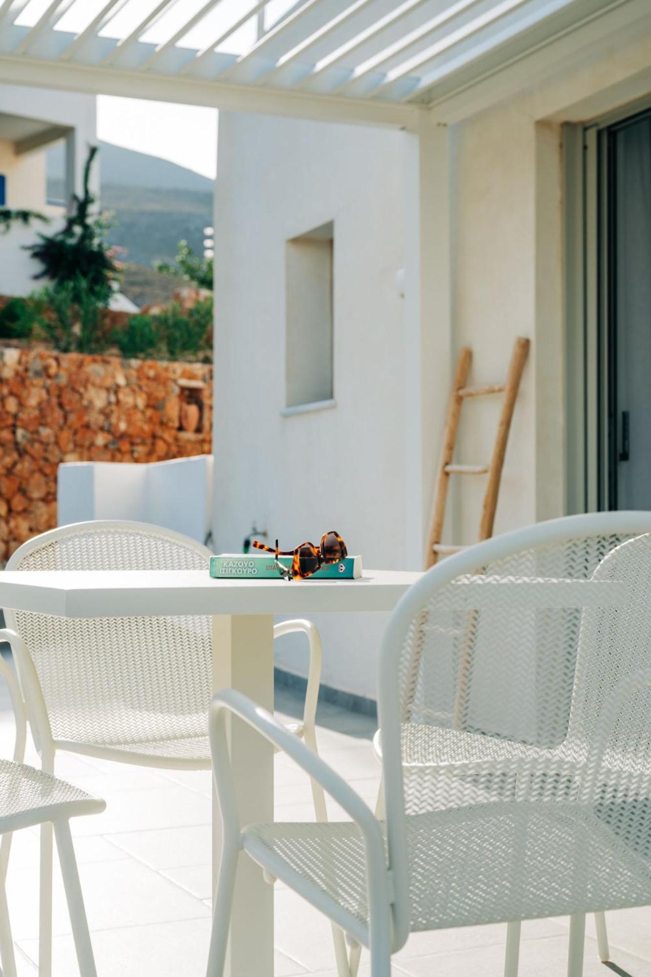 Apartment Makri Kythera Luxury - Private Pool Or Hot Tub