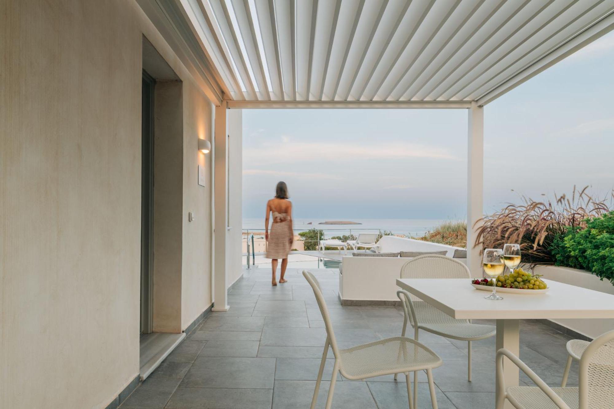 Apartment Makri Kythera Luxury - Private Pool Or Hot Tub *