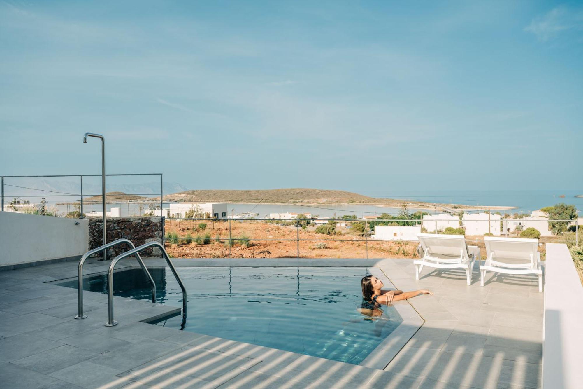 Apartment Makri Kythera Luxury - Private Pool Or Hot Tub