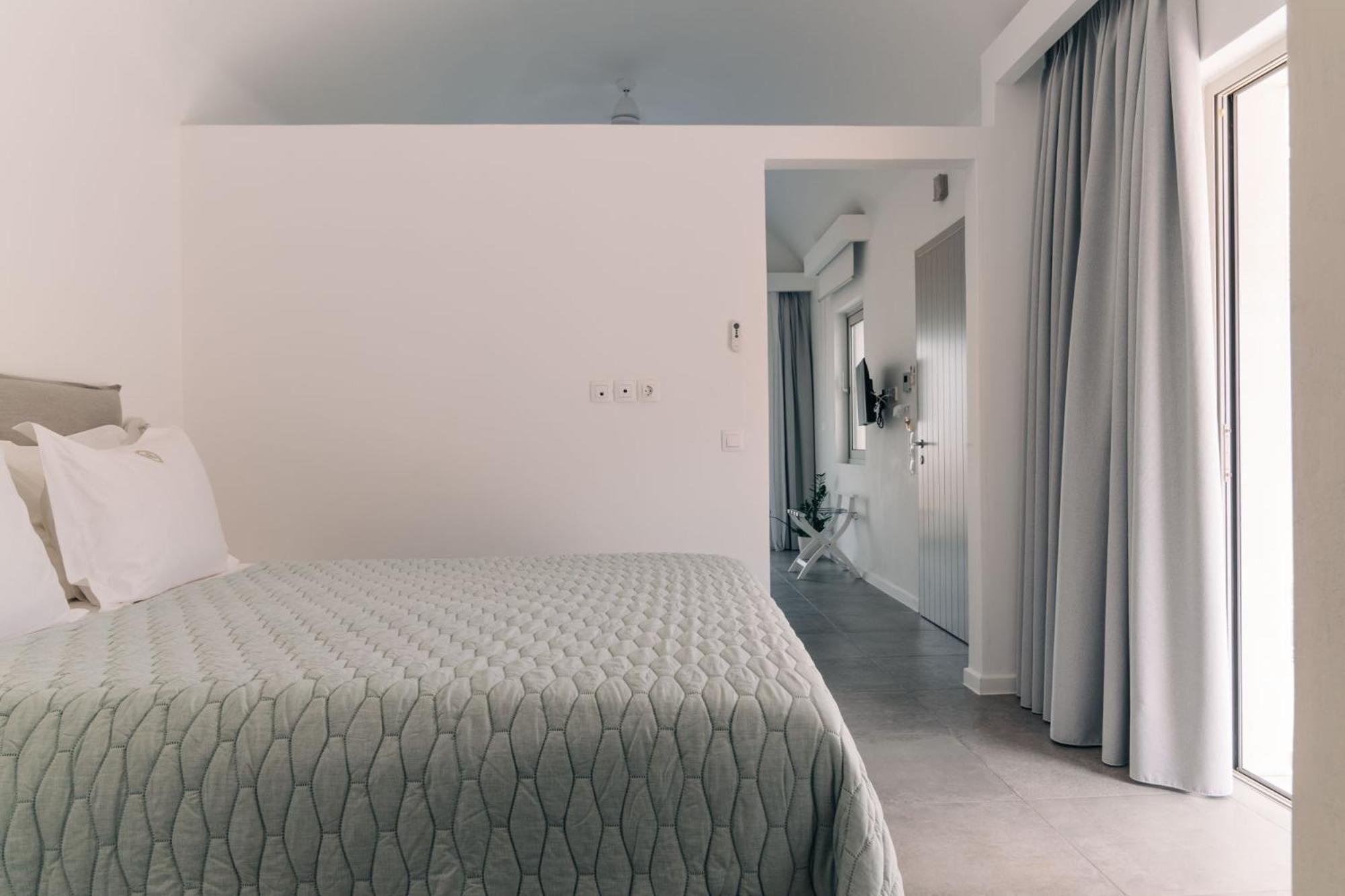 Apartment Makri Kythera Luxury - Private Pool Or Hot Tub