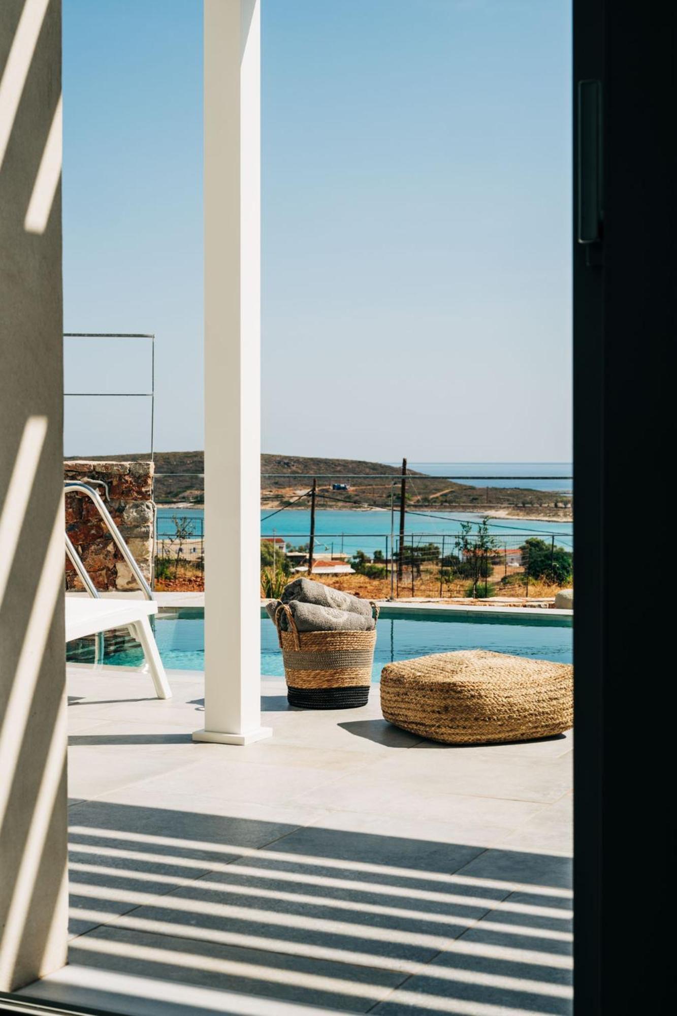 Makri Kythera Luxury - Private Pool Or Hot Tub Apartment Diakofti