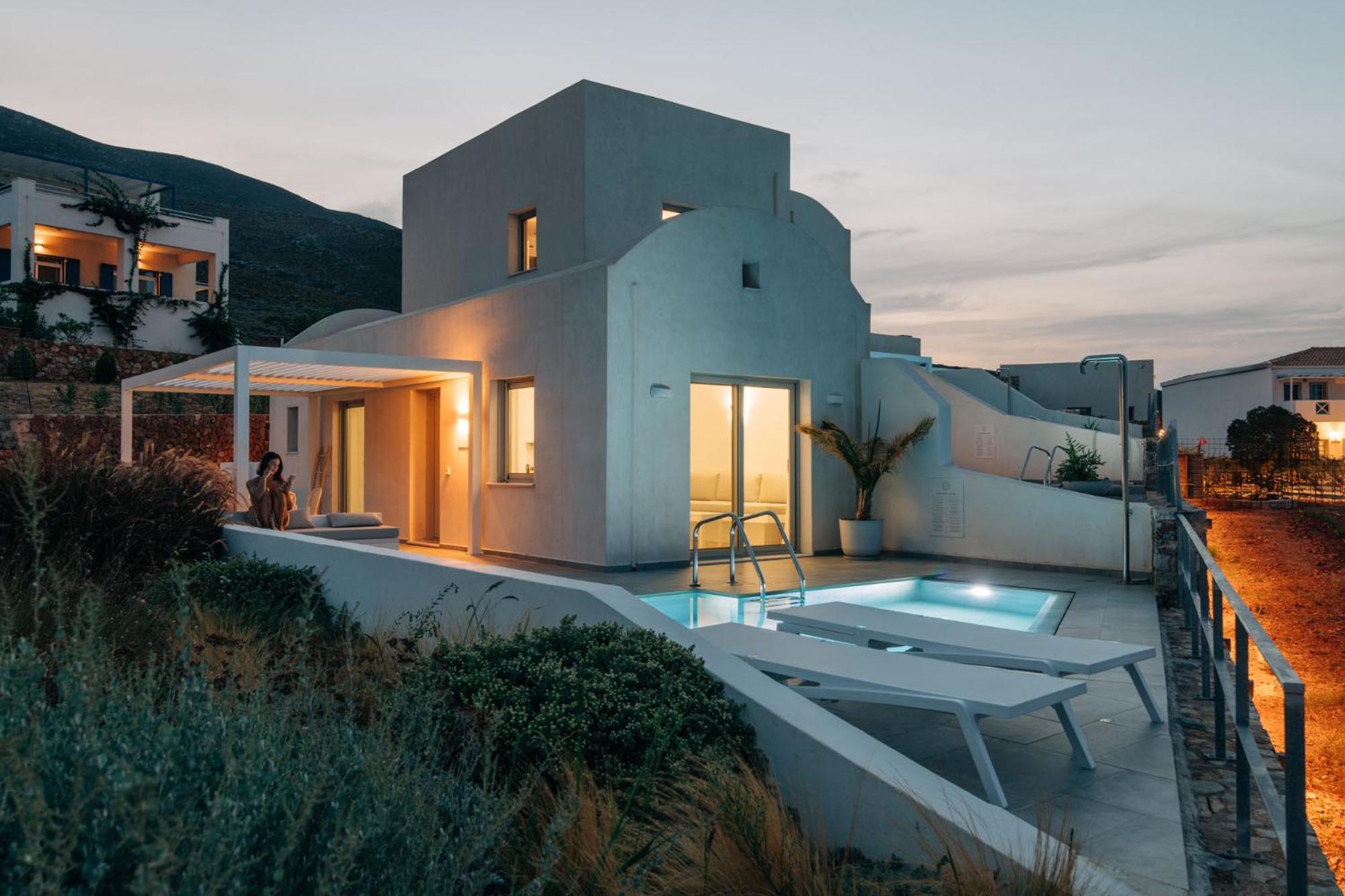 Makri Kythera Luxury - Private Pool Or Hot Tub Apartment Diakofti