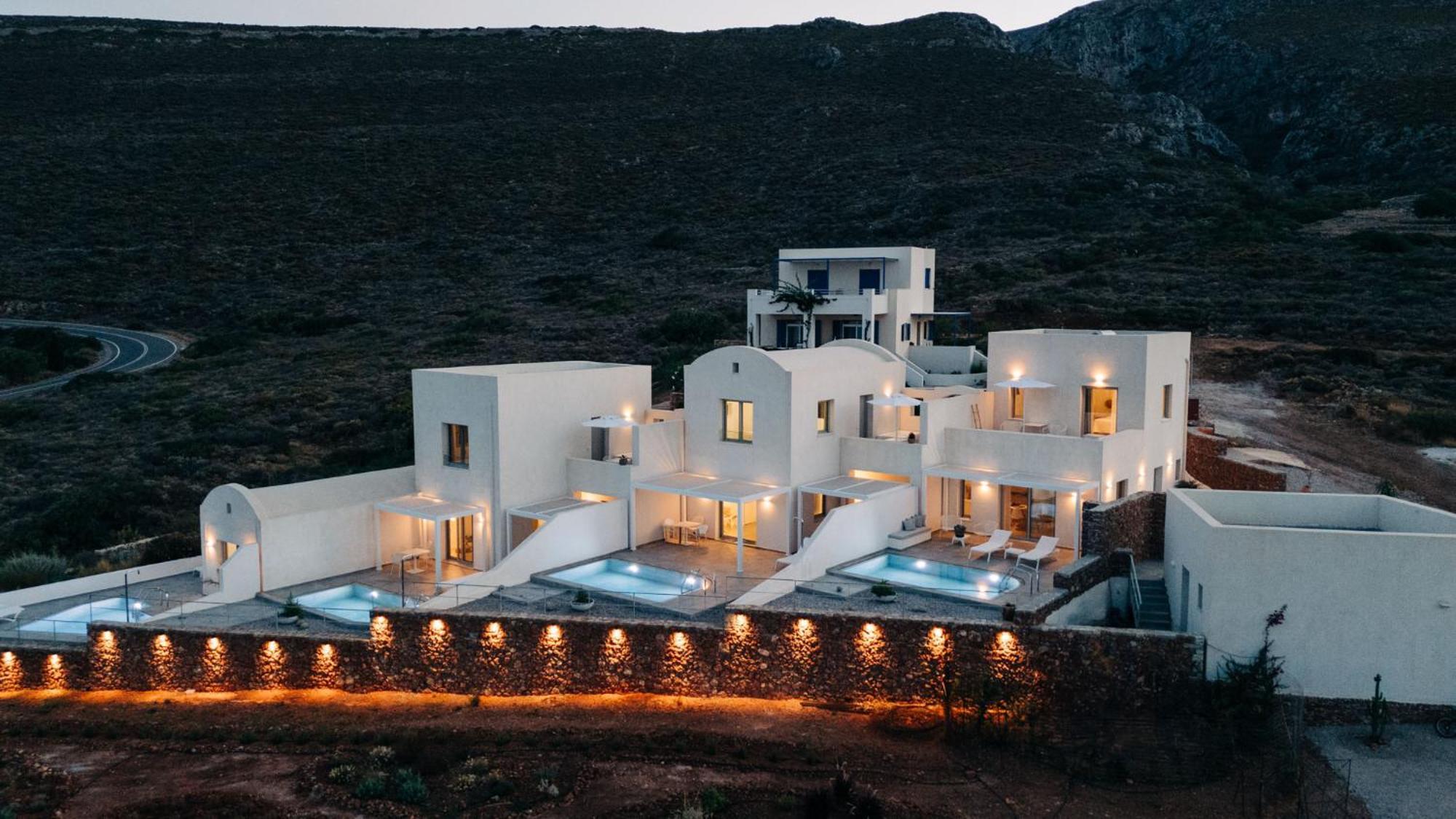 Makri Kythera Luxury - Private Pool Or Hot Tub Apartment *