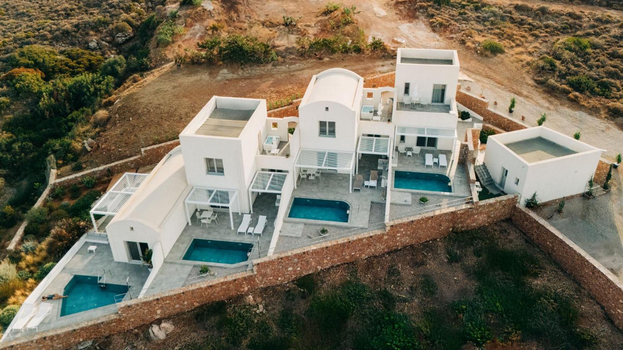 Makri Kythera Luxury - Private Pool Or Hot Tub Apartment *