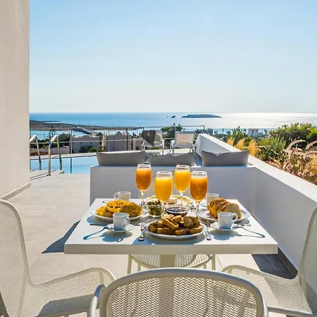 Makri Kythera Luxury Suites - Private Pool Or Hot Tub Suites Диакофти Экстерьер фото