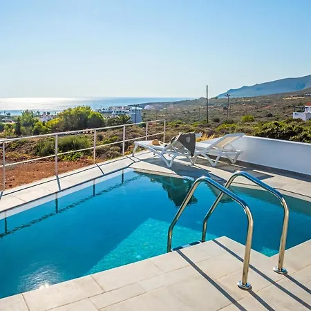 Makri Kythera Luxury Suites - Private Pool Or Hot Tub Suites Диакофти Экстерьер фото